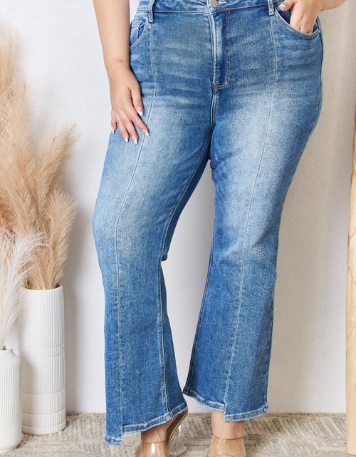 Load image into Gallery viewer, RISEN Full Size High Rise Ankle Flare Jeans
