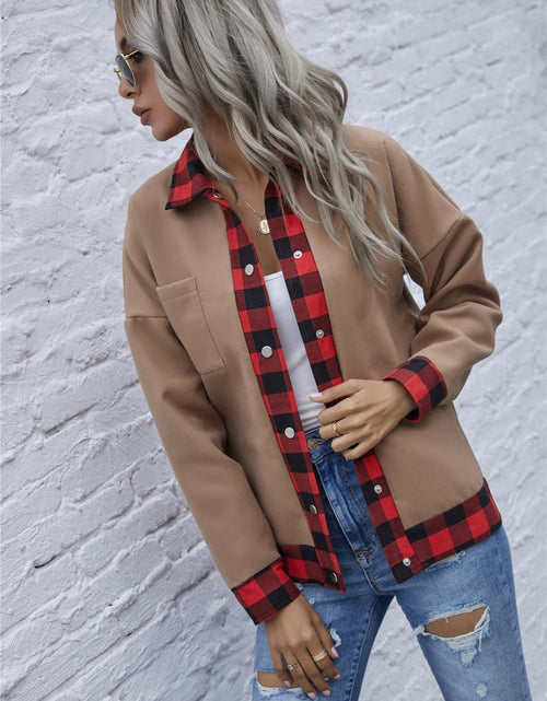Load image into Gallery viewer, Plaid Trim Long Sleeve Jacket
