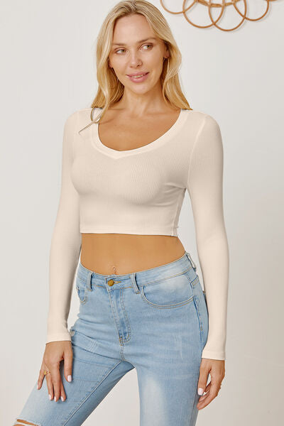 Load image into Gallery viewer, Round Neck Long Sleeve Cropped T-Shirt
