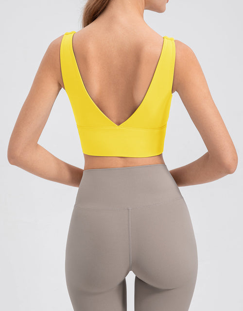 Load image into Gallery viewer, Scoop Neck Wide Strap Active Tank
