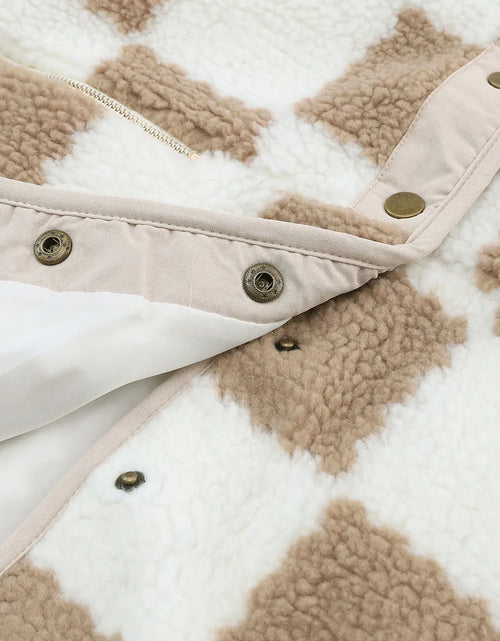 Load image into Gallery viewer, Checkered Snap Down Long Sleeve Jacket
