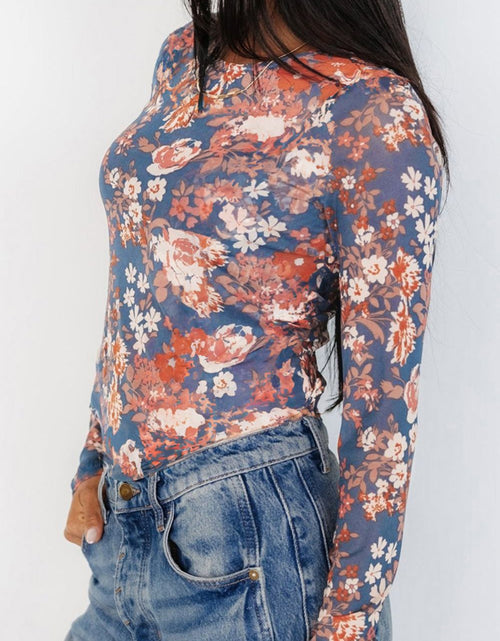 Load image into Gallery viewer, Floral Round Neck Long Sleeve T-Shirt
