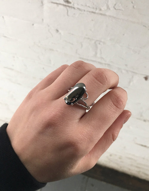 Load image into Gallery viewer, Vintage Ring Genuine Onyx 18k White Gold Electroplated Cocktail Ring Made in USA by PVD Vintage Jewelry
