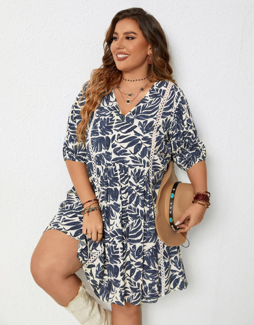 Load image into Gallery viewer, Plus Size Printed V-Neck Half Sleeve Mini Dress

