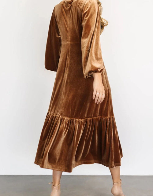 Load image into Gallery viewer, V-Neck Long Sleeve Midi Velvet Dress
