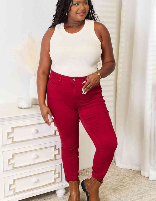 Load image into Gallery viewer, Basic Bae Full Size Round Neck Tank

