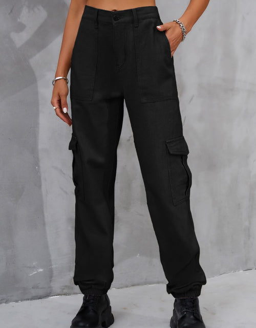 Load image into Gallery viewer, Buttoned High Waist Jeans with Pockets
