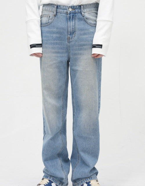 Load image into Gallery viewer, Washed Mid Rise Jeans with Pockets

