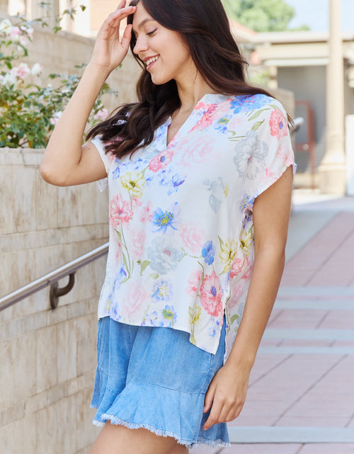 Load image into Gallery viewer, White Birch One And Only Full Size Short Sleeve Floral Print Top
