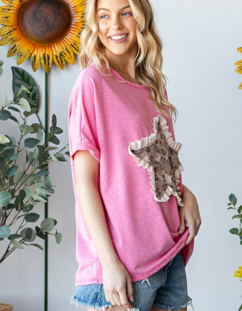 Load image into Gallery viewer, HOPELY Leopard Star Patch Short Sleeve T-Shirt
