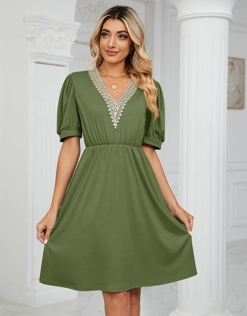 Load image into Gallery viewer, Contrast V-Neck Puff Sleeve Pocket Dress
