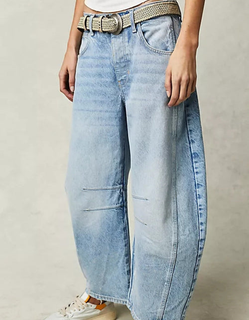 Load image into Gallery viewer, Wide Leg Jeans with Pockets
