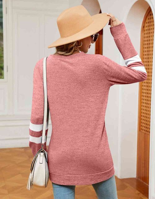 Load image into Gallery viewer, Round Neck Long Sleeve Top
