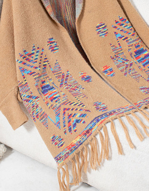 Load image into Gallery viewer, Fringe Geometric Open Front Long Sleeve Cape
