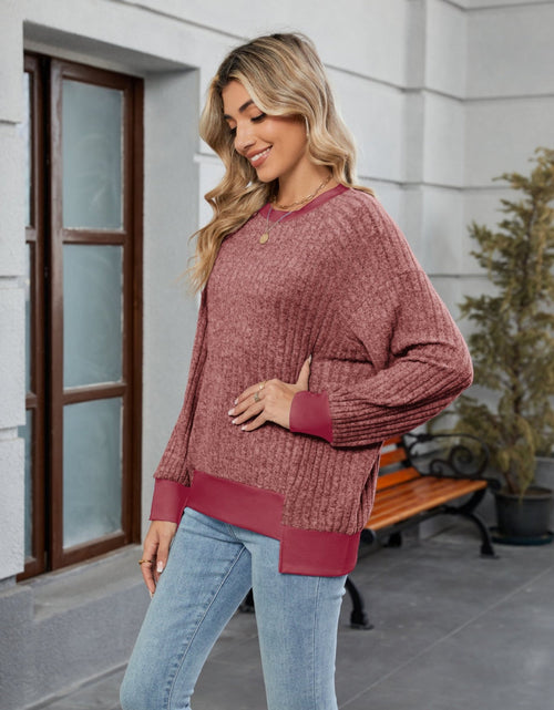 Load image into Gallery viewer, Contrast Trim Round Neck Long Sleeve T-Shirt
