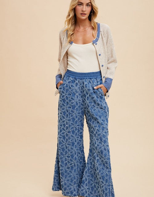 Load image into Gallery viewer, Annie Wear Contrast Trim Button Down Raglan Sleeve Cardigan
