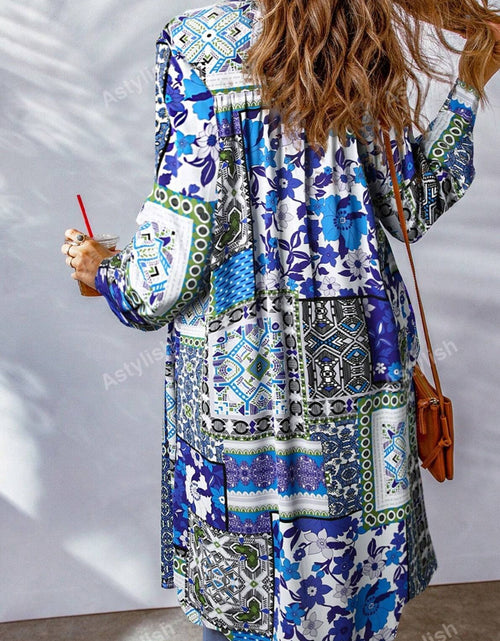 Load image into Gallery viewer, Printed Button Up Long Sleeve Cardigan
