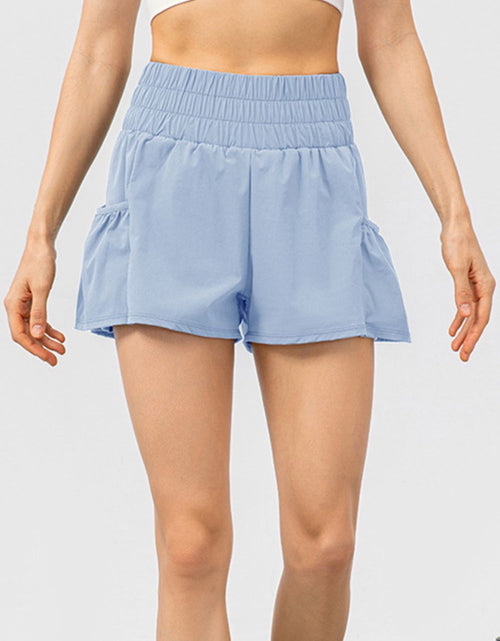 Load image into Gallery viewer, Elastic Waist Pocketed Active Shorts

