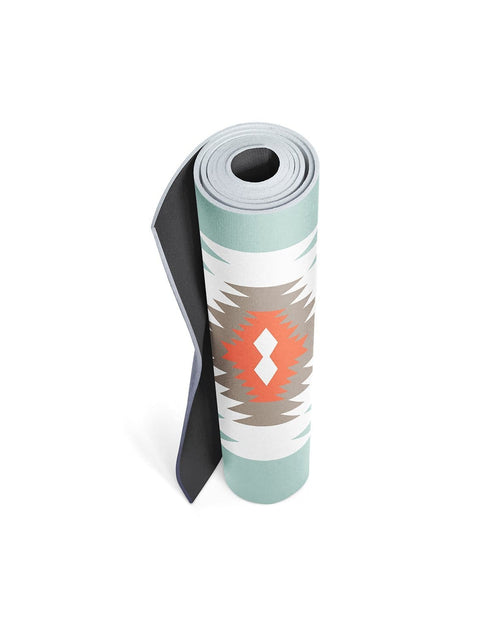 Load image into Gallery viewer, Fabian Trekk Travel Yoga Mat by Yune Yoga
