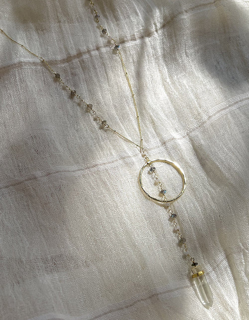 Load image into Gallery viewer, Crystal Halo Y Necklace by SLATE + SALT
