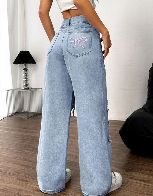 Load image into Gallery viewer, Distressed Wide Leg Jeans with Pockets
