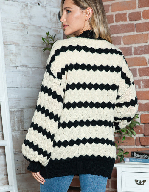 Load image into Gallery viewer, Striped Contrast Open Front Long Sleeve Cardigan
