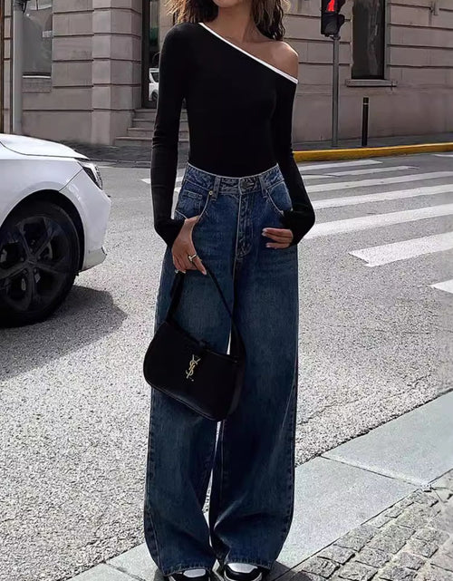 Load image into Gallery viewer, Contrast Trim One Shoulder Long Sleeve T-Shirt
