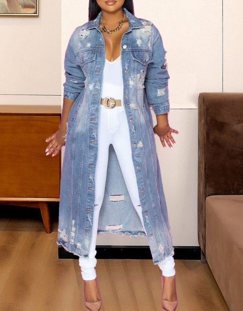 Load image into Gallery viewer, Long Sleeve Raw Hem Denim Jacket
