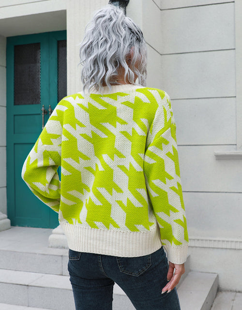 Load image into Gallery viewer, Houndstooth Button Down Cardigan
