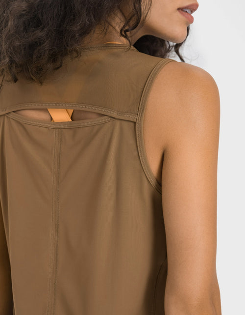 Load image into Gallery viewer, Millennia Cutout Back Round Neck Active Tank
