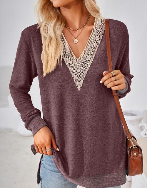 Load image into Gallery viewer, Crochet Contrast V-Neck Long Sleeve Slit T-Shirt
