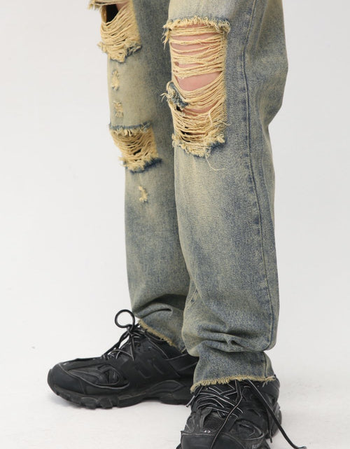 Load image into Gallery viewer, Distressed Mid Rise Jeans with Pockets
