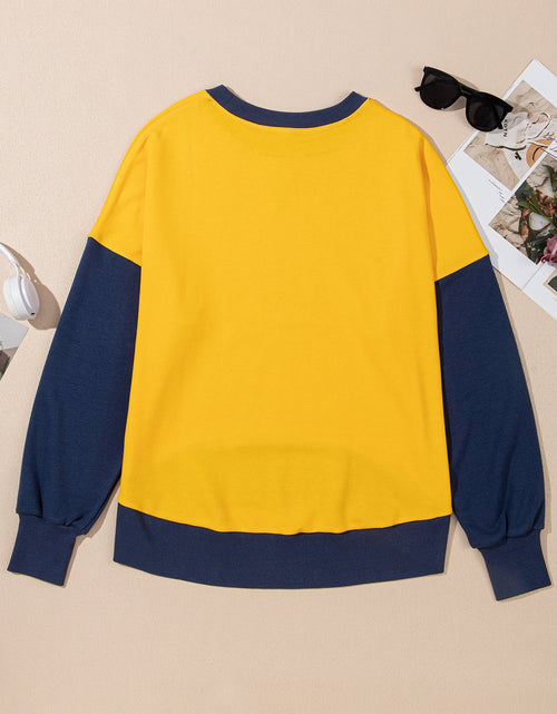 Load image into Gallery viewer, Contrast Round Neck Long Sleeve Sweatshirt
