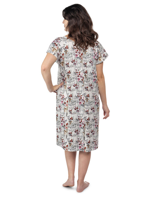 Load image into Gallery viewer, Floral Mommy Labor and Delivery Nursing Hospital Gown by Three Little Tots
