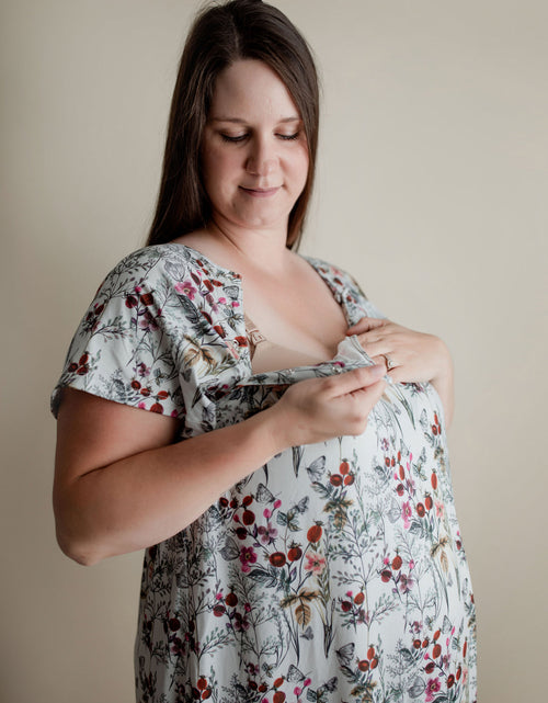 Load image into Gallery viewer, Floral Mommy Labor and Delivery Nursing Hospital Gown by Three Little Tots
