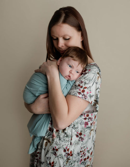 Load image into Gallery viewer, Floral Mommy Labor and Delivery Nursing Hospital Gown by Three Little Tots
