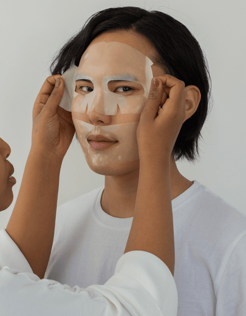 Load image into Gallery viewer, Rose Quartz Luxurious Hydrogel Face Mask by ZAQ Skin &amp; Body

