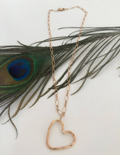 Load image into Gallery viewer, Vintage Heart Necklace by Jennifer Cervelli Jewelry

