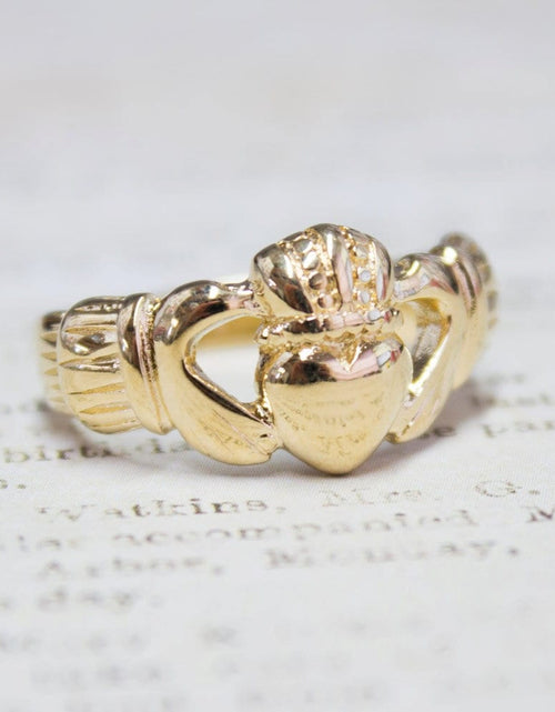 Load image into Gallery viewer, Handcrafted Vintage Ring 18k Gold Irish Claddagh Ring Antique #R1768 Antique Rings Jewelry by PVD Vintage Jewelry
