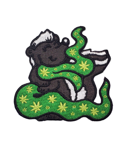 Load image into Gallery viewer, Weed Skunk Patch by Kolorspun
