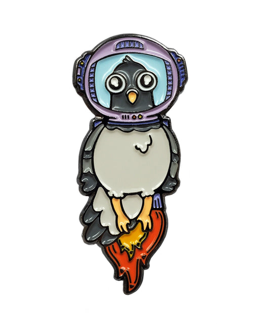 Load image into Gallery viewer, Astronaut Pigeon Golf Ball Marker by Kolorspun
