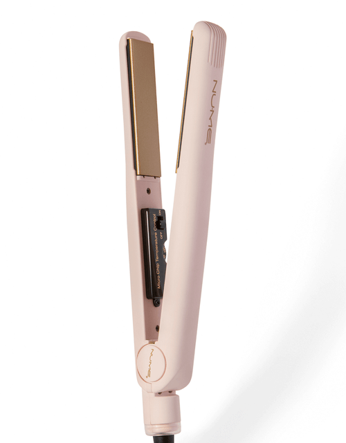 Load image into Gallery viewer, NUME Fashionista Flat Iron by NuMe
