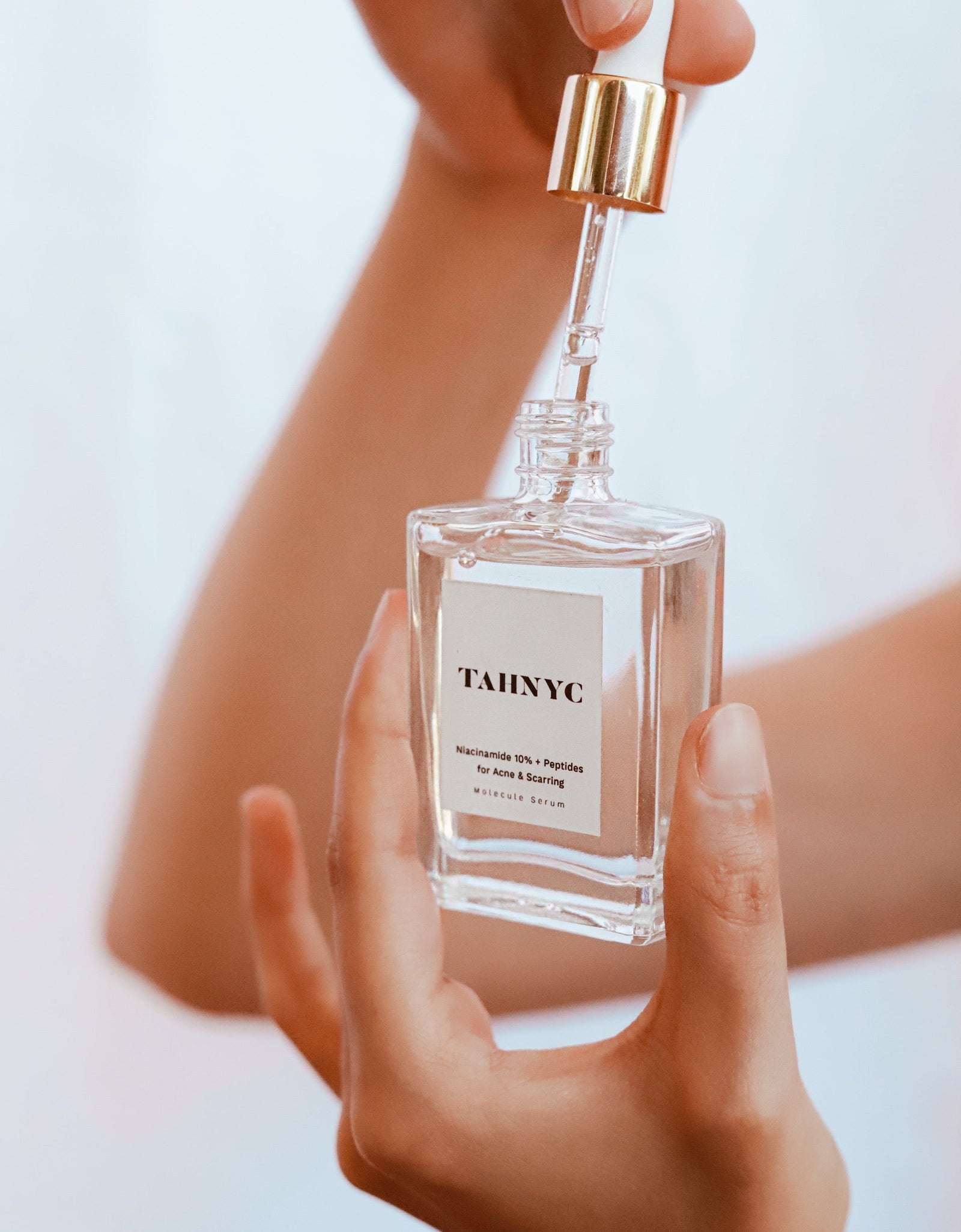 Niacinamide 10% + Peptides for Acne by TAHNYC