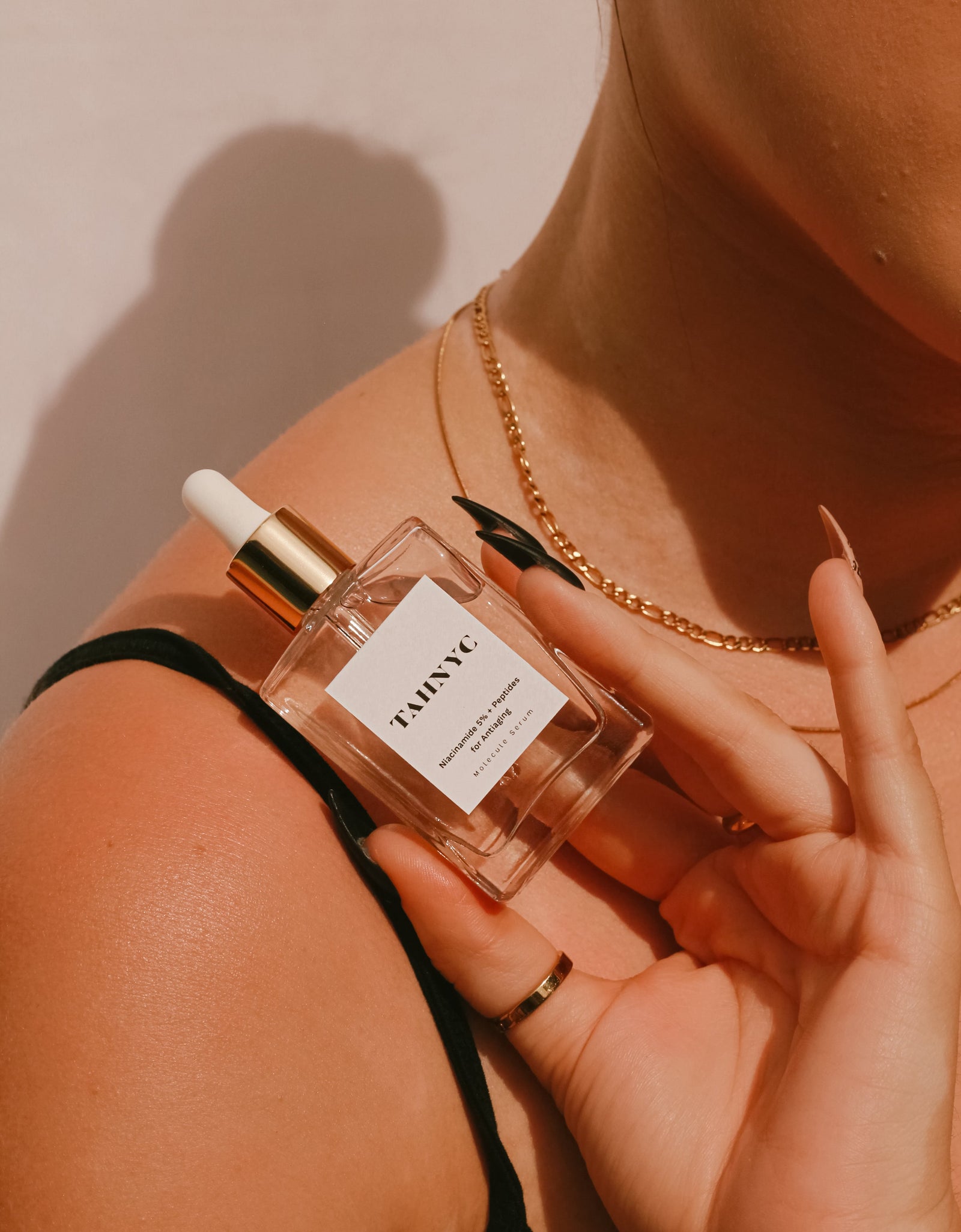 Niacinamide 5% + Peptides for Antiaging by TAHNYC