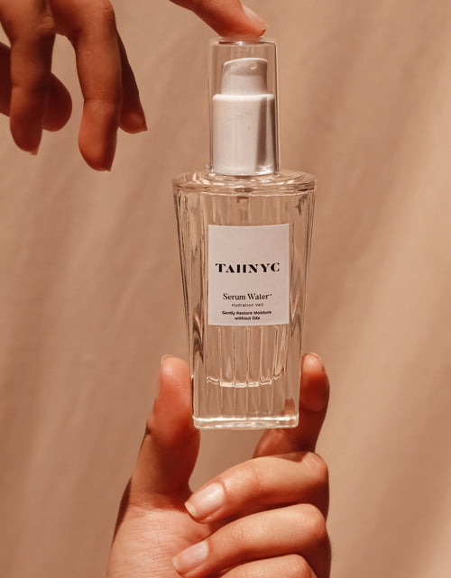 Load image into Gallery viewer, Hydration Veil Serum Water by TAHNYC
