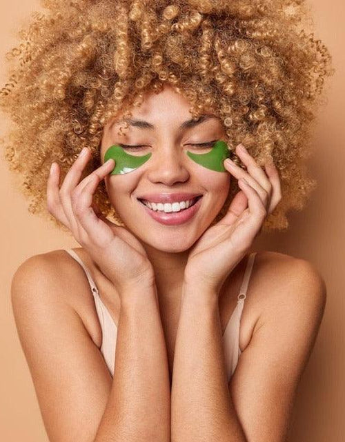 Load image into Gallery viewer, JADE EYE MASK - BALANCING by ZAQ Skin &amp; Body
