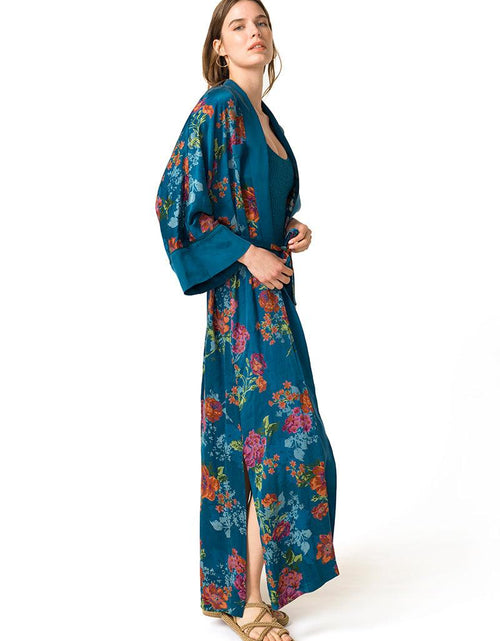Load image into Gallery viewer, Joan Kimono by Ladiesse
