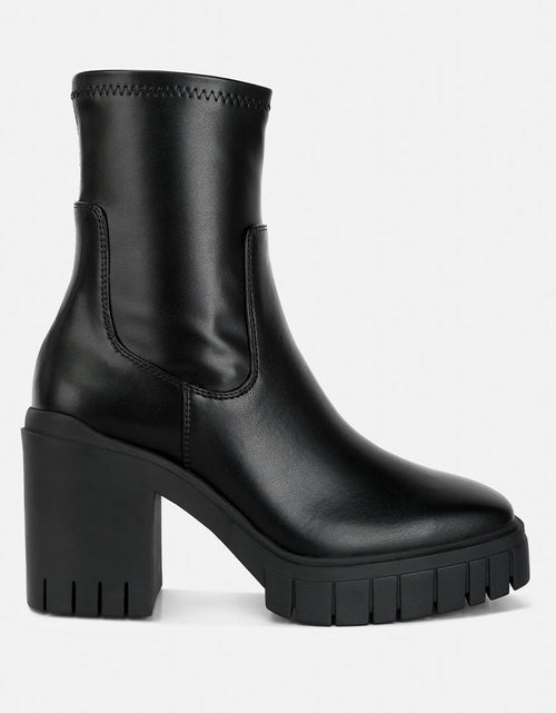 Load image into Gallery viewer, kokum faux leather platform ankle boots by London Rag

