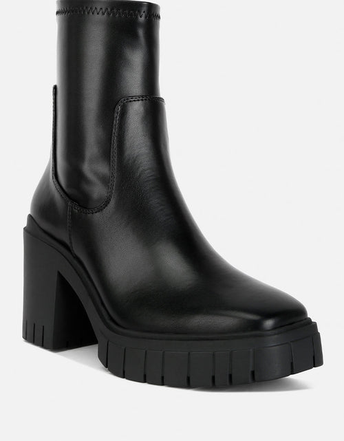 Load image into Gallery viewer, kokum faux leather platform ankle boots by London Rag
