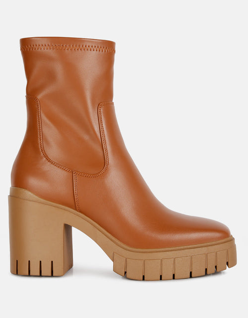 Load image into Gallery viewer, kokum faux leather platform ankle boots by London Rag

